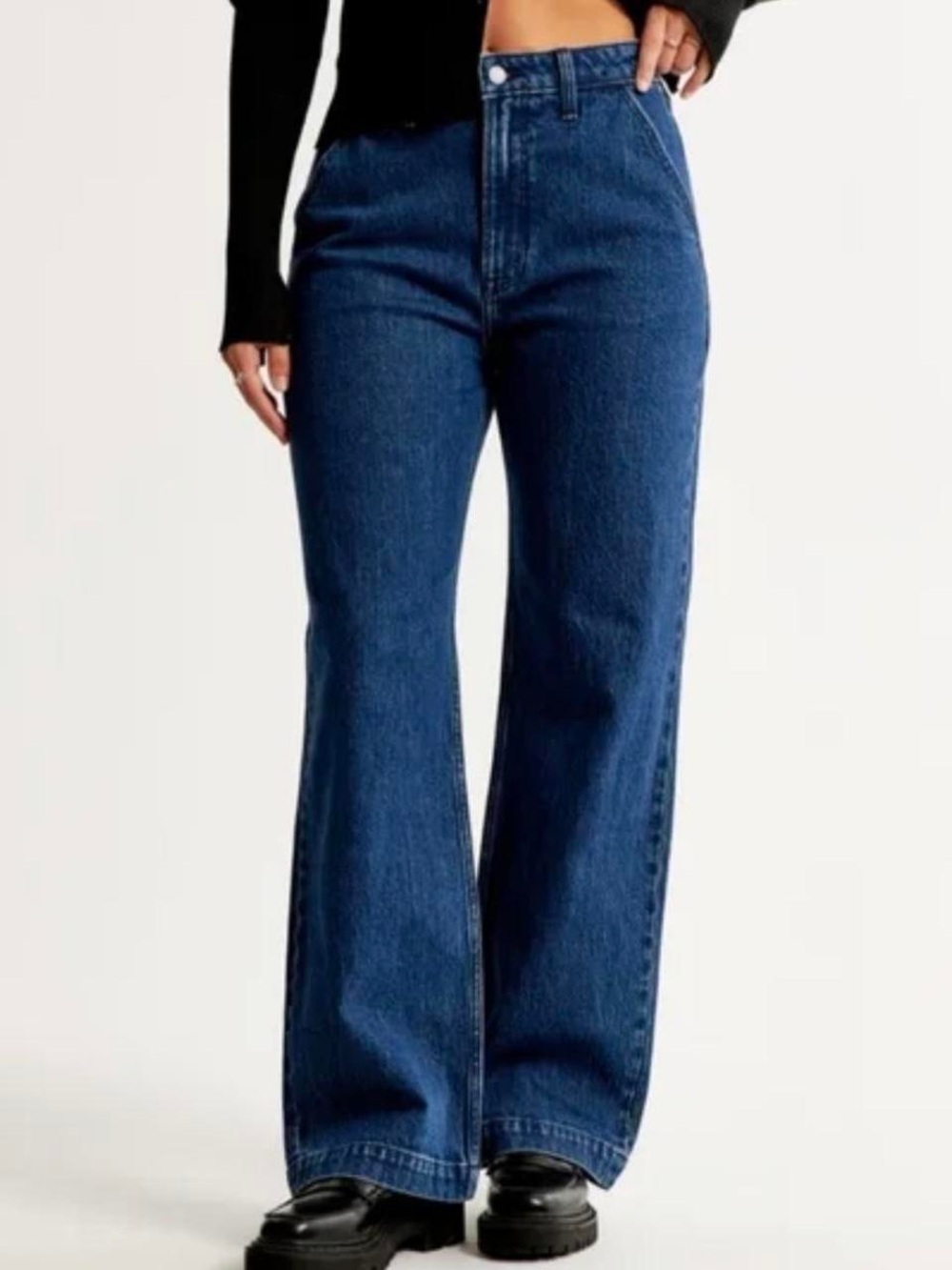 A&F The 90s relaxed Jean High Rise Curve Love Dark Wash Trouser Jean Size 22
